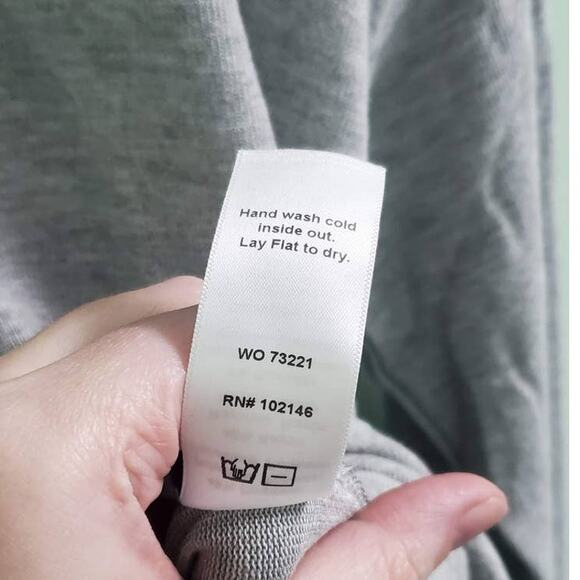 NWT! Michael Stars Madison Brushed Jersey Lacy Boxy Top Turtleneck Size Medium - Picture 10 of 12